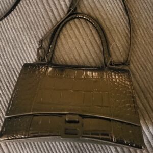 COPY - BALENCIAGA Hour glass MINT